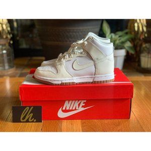 Size 6.5 w Nike Dunk High "Sail Gum"
